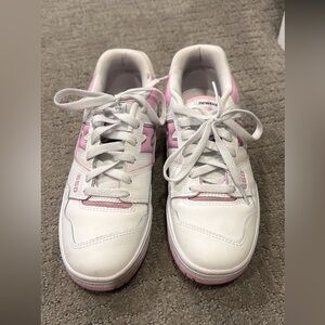 New Balance Women's 550 White and Pink Sneakers